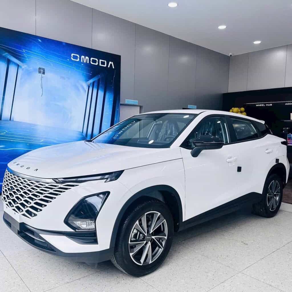 Omoda C5 Sport - Ảnh 2
