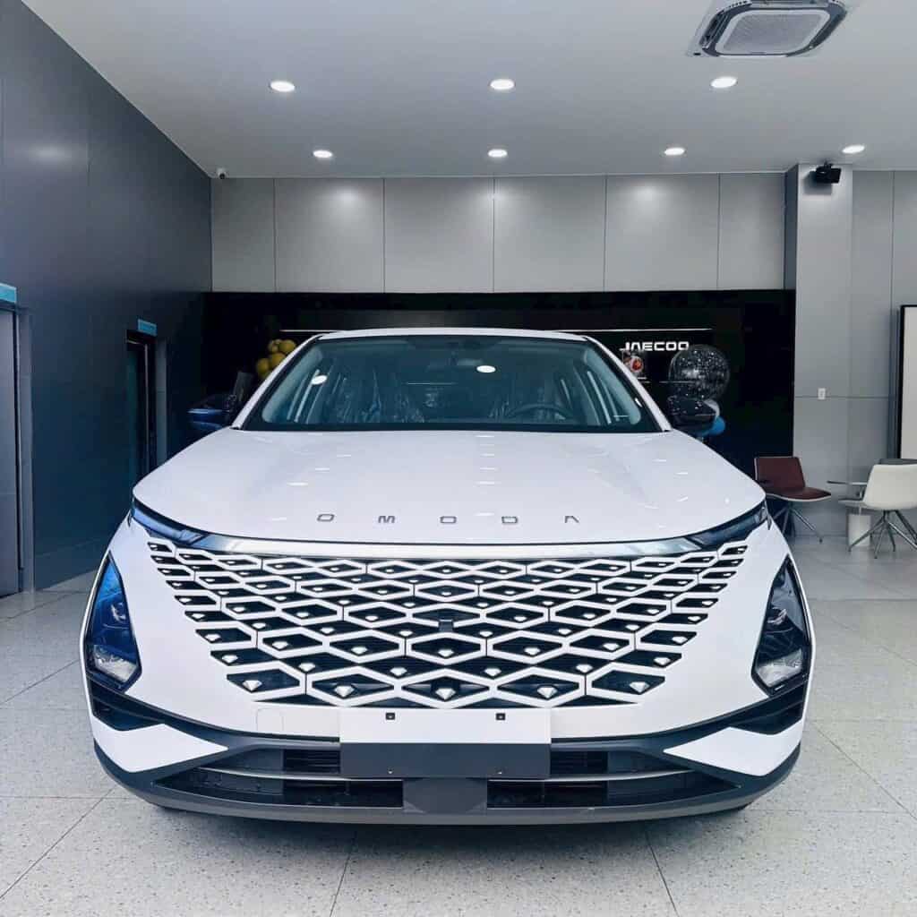 Omoda C5 Sport - Ảnh 3